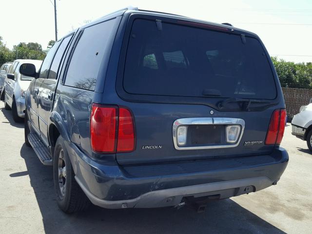 5LMFU28R51LJ18678 - 2001 LINCOLN NAVIGATOR BLUE photo 3