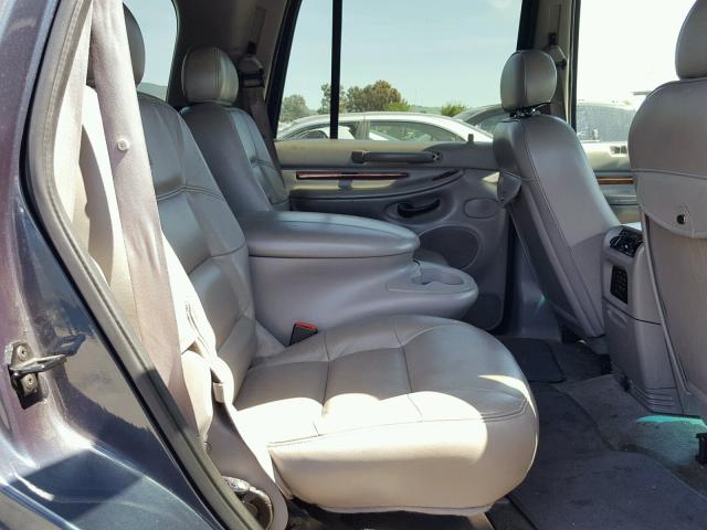 5LMFU28R51LJ18678 - 2001 LINCOLN NAVIGATOR ლურჯი ფოტო 6