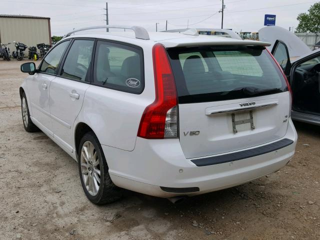 YV1MJ672X82389006 - 2008 VOLVO V50 T5 WHITE photo 3