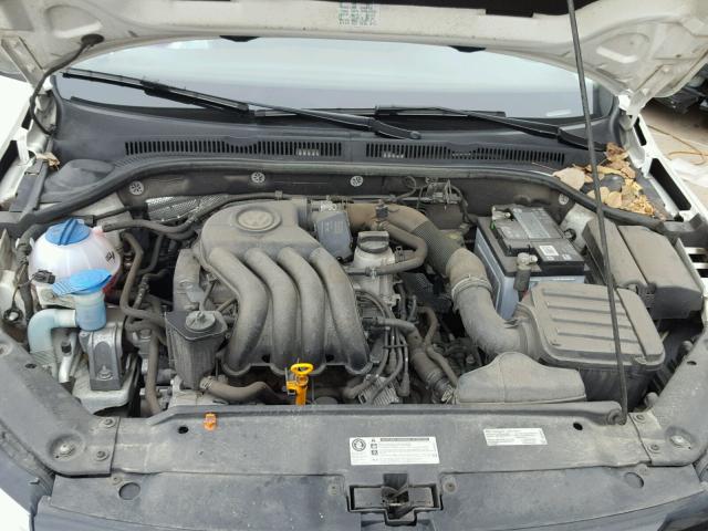 3VW2K7AJ7DM209402 - 2013 VOLKSWAGEN JETTA BASE თეთრი ფოტო 7