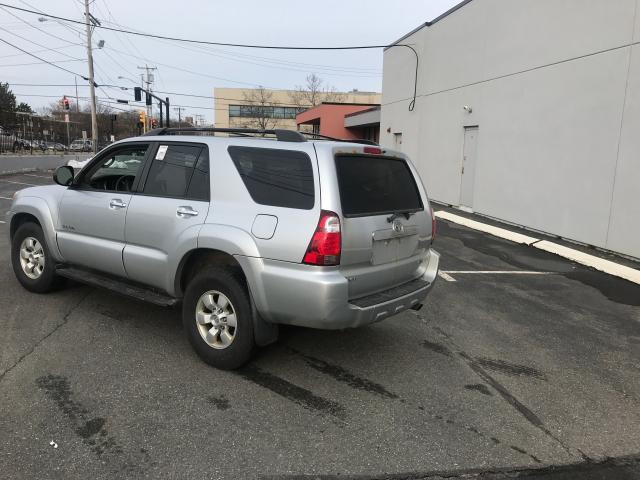 JTEBU14R08K006940 - 2008 TOYOTA 4RUNNER SR SILVER photo 3