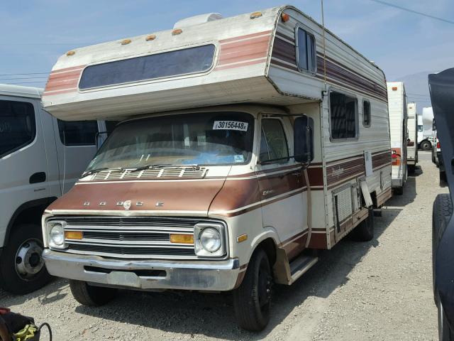 F34BF8V714662 - 1978 DODGE SPORTSMAN WHITE photo 2