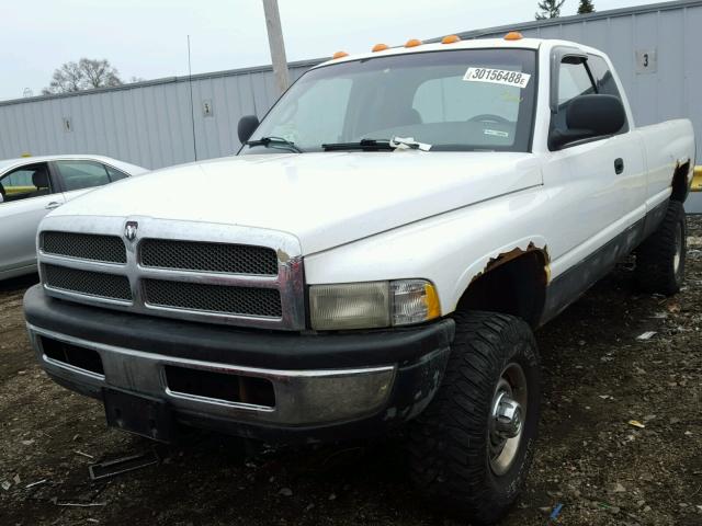 1B7KF23Z6YJ173041 - 2000 DODGE RAM 2500 WHITE photo 2