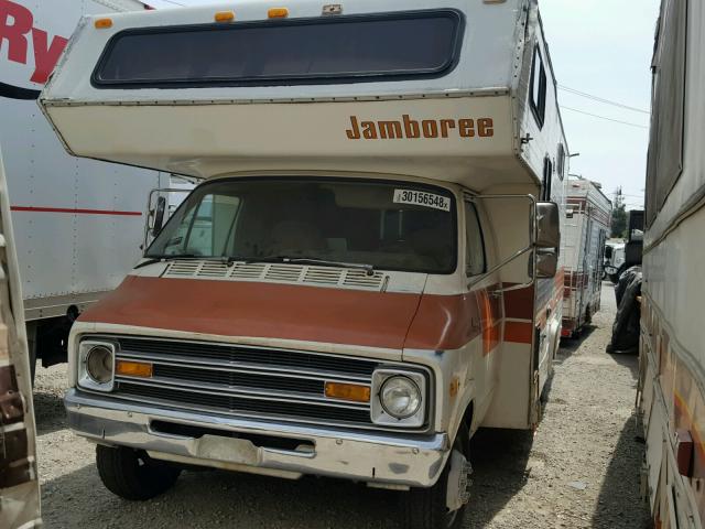 F44CD8V723957 - 1978 DODGE SPORTSMAN WHITE photo 2