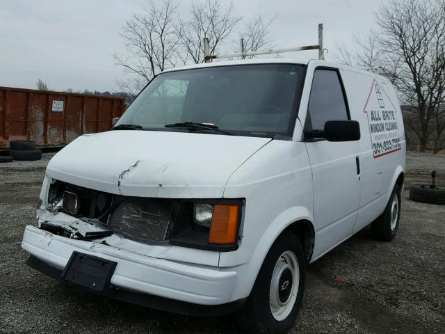 1GCDM15Z5JB106985 - 1988 CHEVROLET ASTRO WHITE photo 2