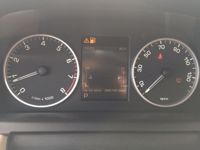 SALSF2D41BA280971 - 2011 LAND ROVER RANGE ROVE WHITE photo 10