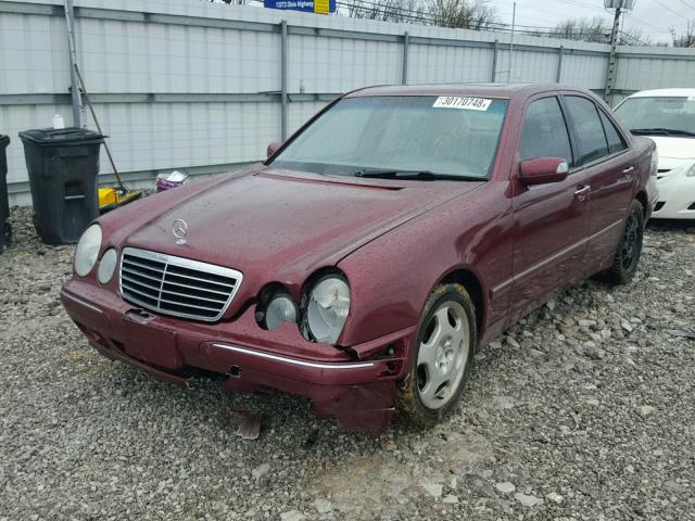 WDBJF70J1YB019269 - 2000 MERCEDES-BENZ E 430 MAROON photo 2