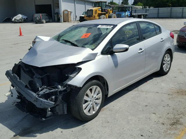 KNAFX4A60G5550776 - 2016 KIA FORTE LX SILVER photo 2