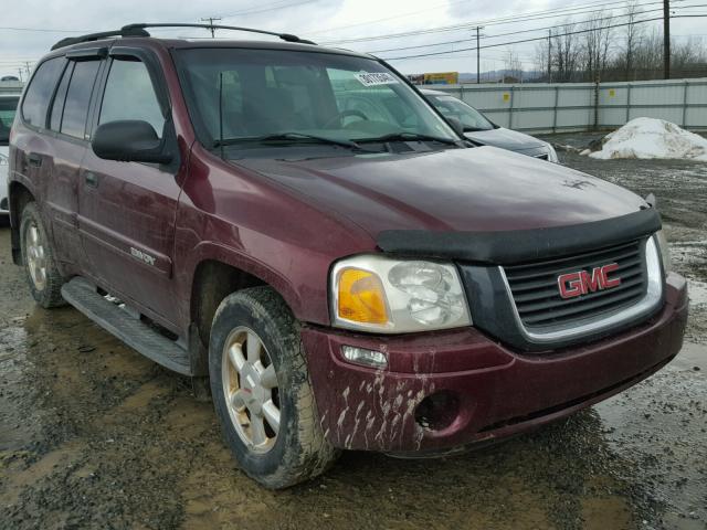 1GKDT13S032361396 - 2003 GMC ENVOY MAROON photo 1