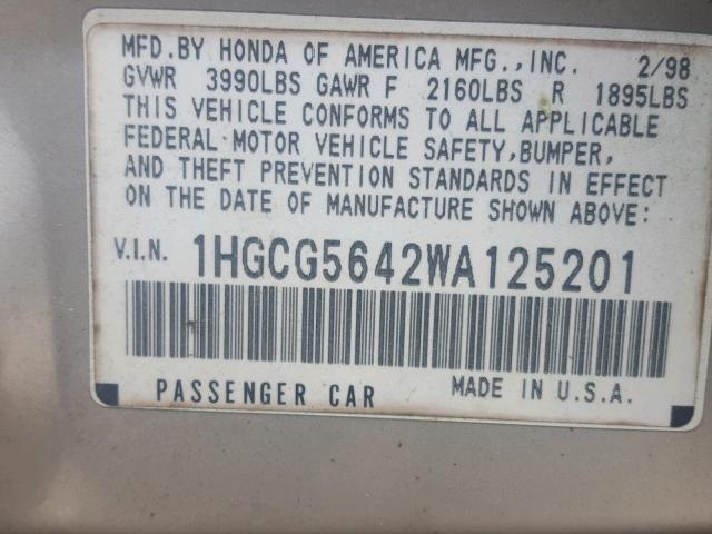 1HGCG5642WA125201 - 1998 HONDA ACCORD LX SILVER photo 10