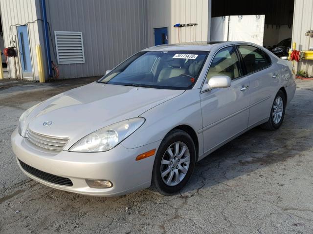 JTHBA30G145025372 - 2004 LEXUS ES 330 SILVER photo 2