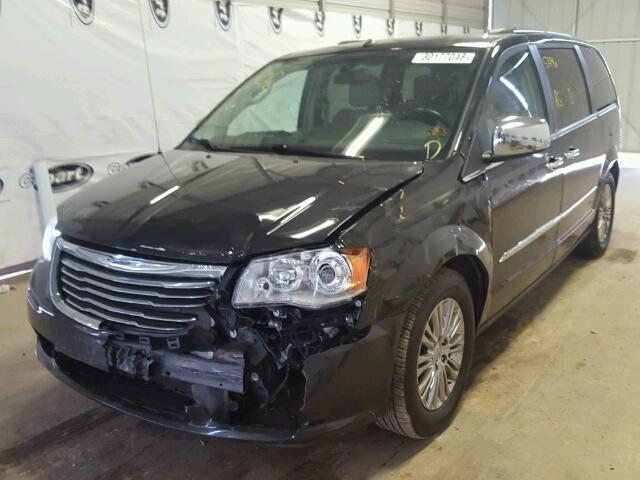 2A4RR6DGXBR684081 - 2011 CHRYSLER TOWN & COU BLACK photo 2