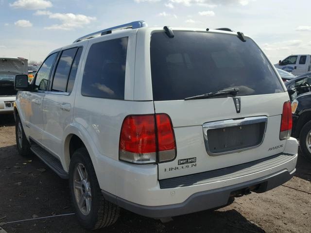 5LMEU78H23ZJ34692 - 2003 LINCOLN AVIATOR WHITE photo 3