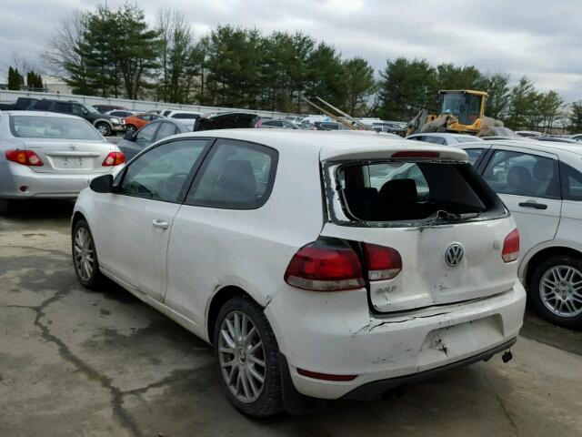 WVWAB7AJ9BW166970 - 2011 VOLKSWAGEN GOLF 白色 照片 3