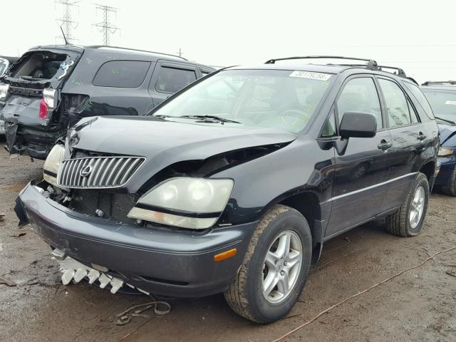 JT6HF10U3X0046949 - 1999 LEXUS RX 300 BLACK photo 2