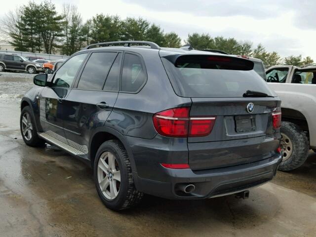 5UXZW0C59BL371946 - 2011 BMW X5 XDRIVE3 GRAY photo 3