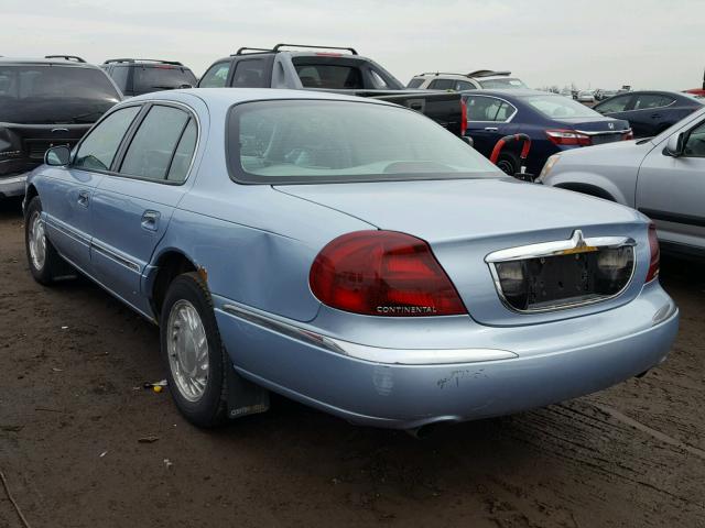 1LNFM97V5WY670122 - 1998 LINCOLN CONTINENTA BLUE photo 3