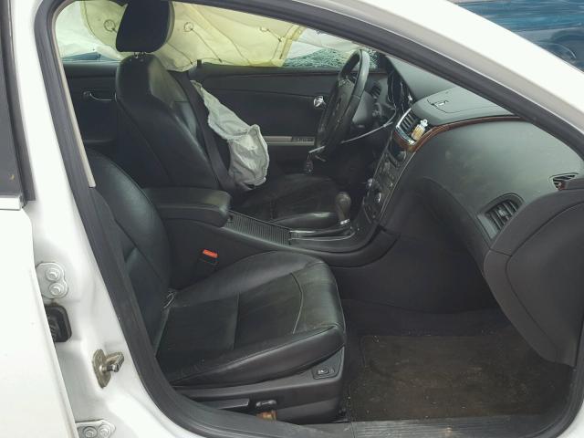 1G1ZE5EB4AF291044 - 2010 CHEVROLET MALIBU LTZ WHITE photo 5