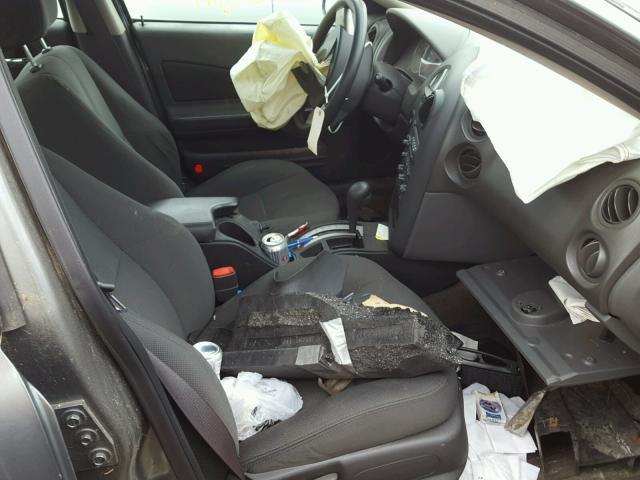 2G2WP522X51346445 - 2005 PONTIAC GRAND PRIX BLUE photo 5