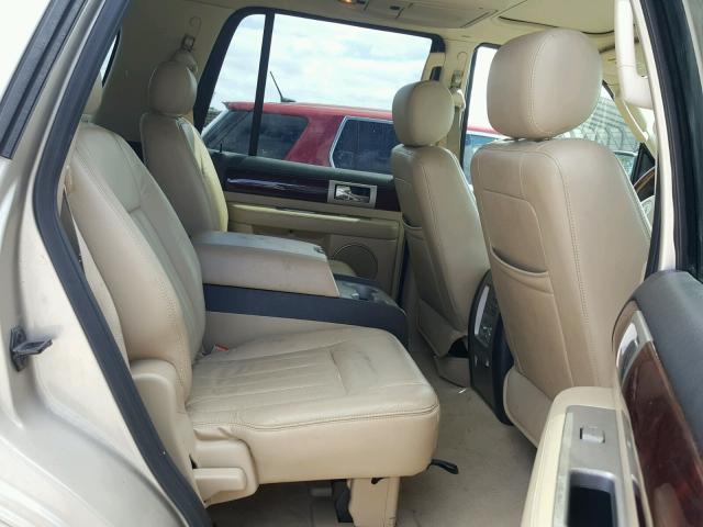 5LMFU27566LJ19098 - 2006 LINCOLN NAVIGATOR GOLD photo 6