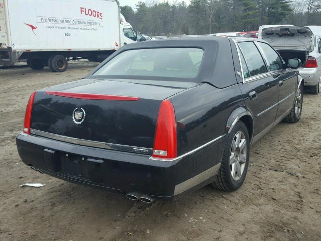 1G6KD57Y46U100676 - 2006 CADILLAC DTS BLACK photo 4