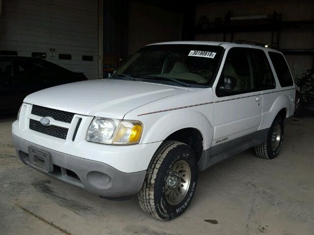 1FMYU60E61UA43558 - 2001 FORD EXPLORER S WHITE photo 2