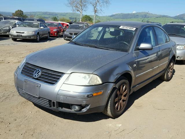 WVWPD63B53P259355 - 2003 VOLKSWAGEN PASSAT GLS GRAY photo 2