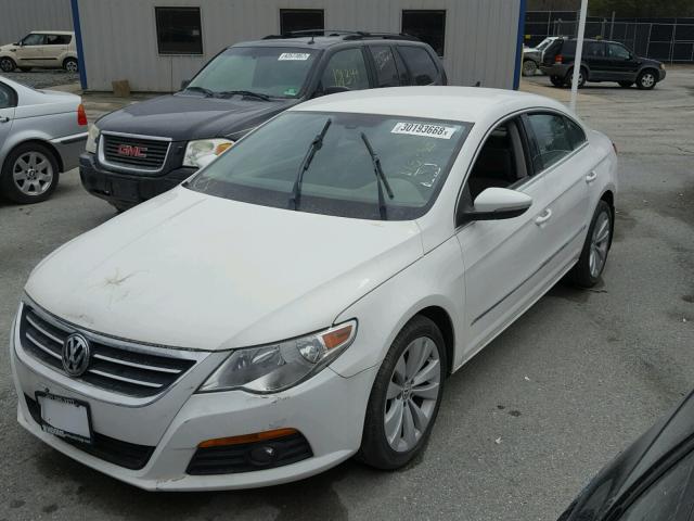 WVWML7AN3AE526669 - 2010 VOLKSWAGEN CC SPORT WHITE photo 2