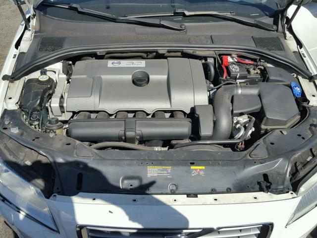 YV1AS982581057643 - 2008 VOLVO S80 3.2 WHITE photo 7