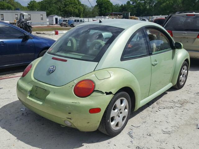 3VWCK21C22M403275 - 2002 VOLKSWAGEN NEW BEETLE 绿色 照片 4
