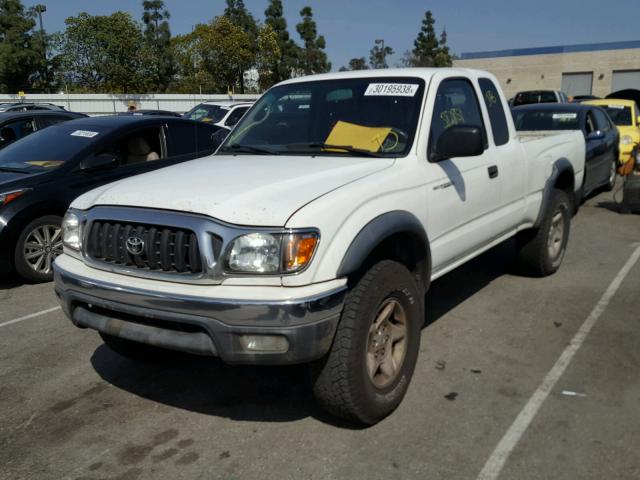 5TESN92N72Z110182 - 2002 TOYOTA TACOMA XTR WHITE photo 2