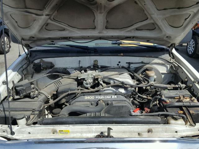 5TESN92N72Z110182 - 2002 TOYOTA TACOMA XTR WHITE photo 7