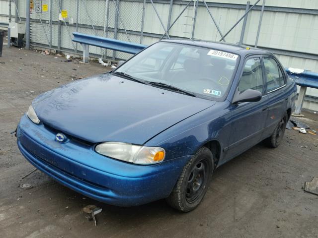 1Y1SK5287YZ431408 - 2000 CHEVROLET GEO PRIZM BLUE photo 2