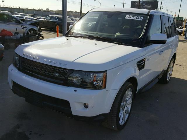 SALSF2D48DA806550 - 2013 LAND ROVER RANGE ROVE WHITE photo 2