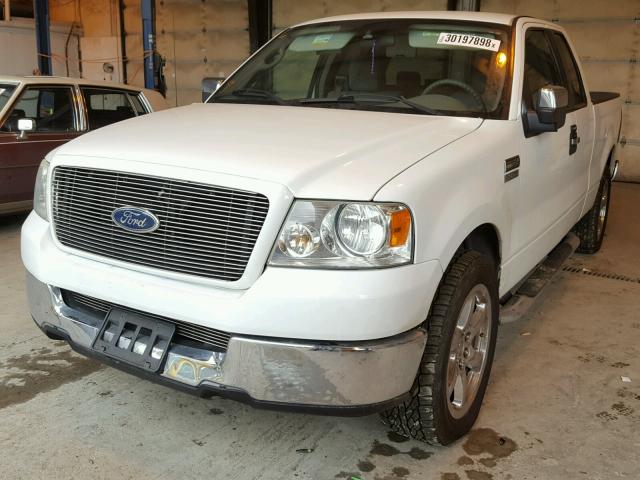 1FTPX12505FB15033 - 2005 FORD F150 WHITE photo 2