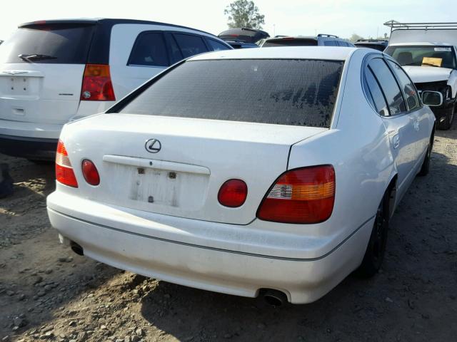 JT8BD68S0Y0108635 - 2000 LEXUS GS 300 WHITE photo 4