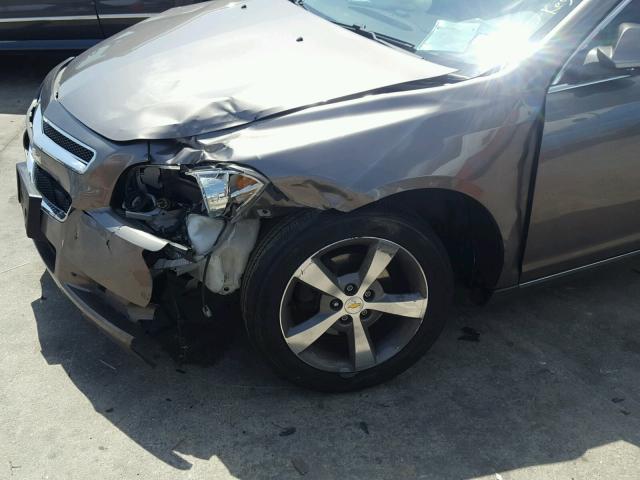 1G1ZC5E17BF338713 - 2011 CHEVROLET MALIBU 1LT ყავისფერი ფოტო 9