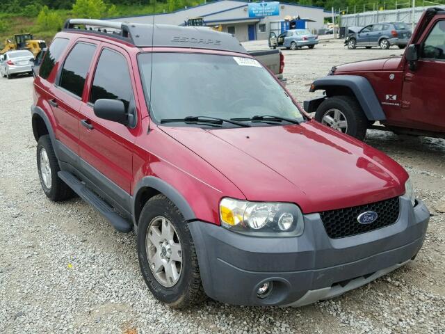 1FMYU93135KA69918 - 2005 FORD ESCAPE XLT MAROON photo 1