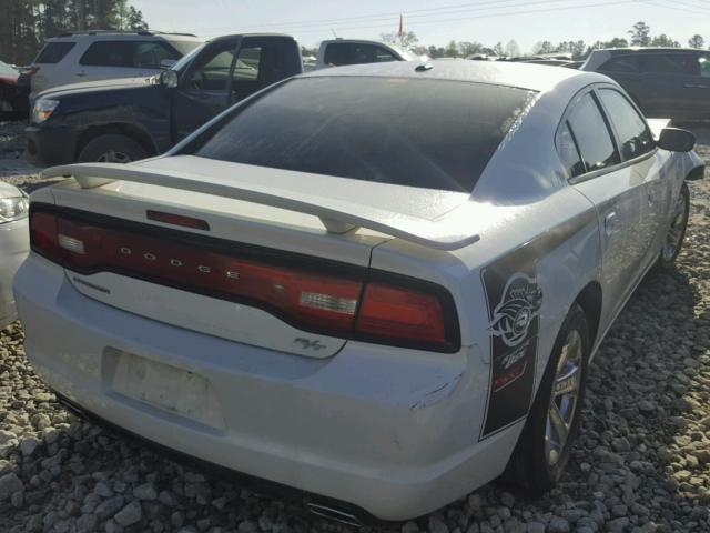 2C3CDXCT6DH651378 - 2013 DODGE CHARGER R/ WHITE photo 4