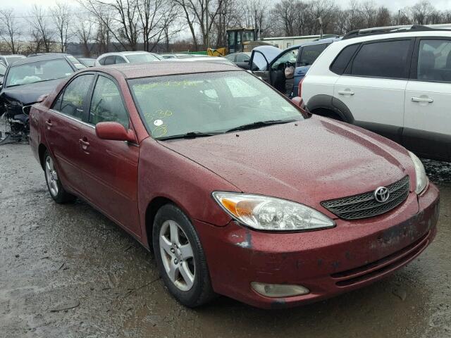 4T1BE32K82U578218 - 2002 TOYOTA CAMRY LE RED photo 1