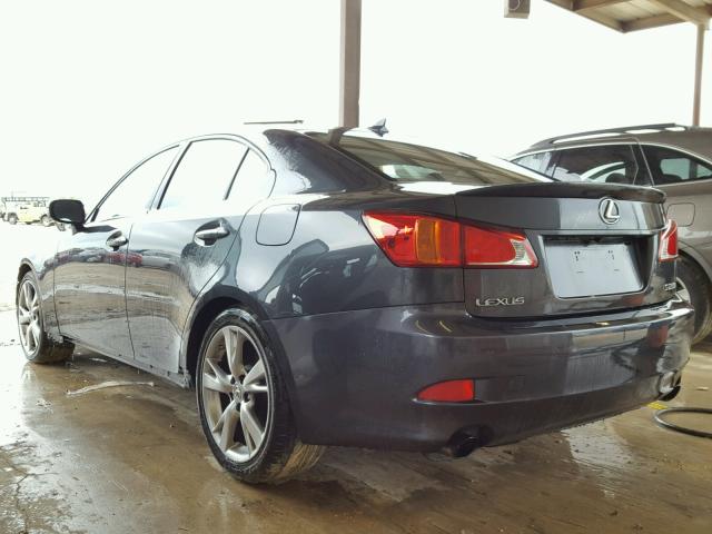 JTHBK262795094514 - 2009 LEXUS IS 250 GRAY photo 3