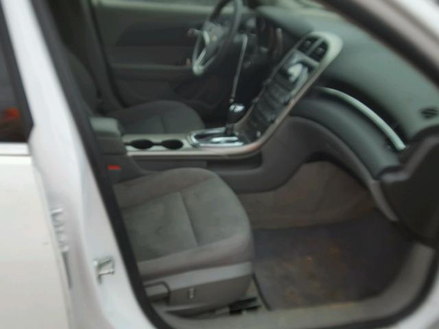 1G11A5SA6DF272729 - 2013 CHEVROLET MALIBU LS WHITE photo 5