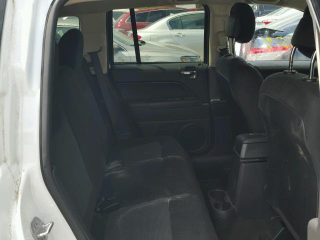1C4NJCBA5GD518716 - 2016 JEEP COMPASS SP WHITE photo 6