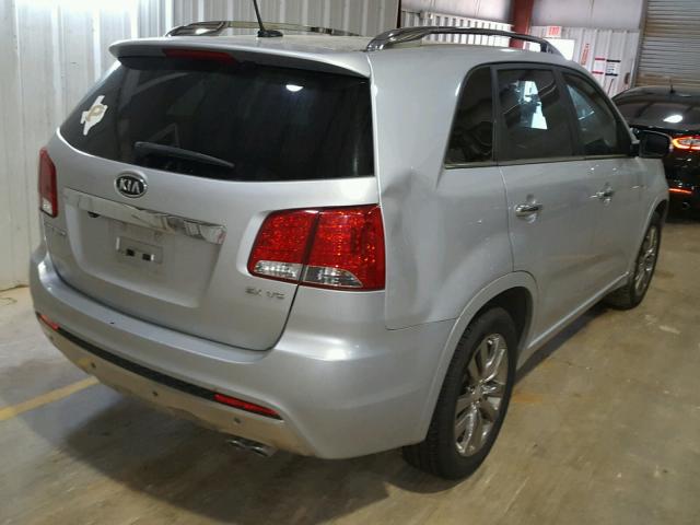 5XYKW4A29BG120052 - 2011 KIA SORENTO SX SILVER photo 4