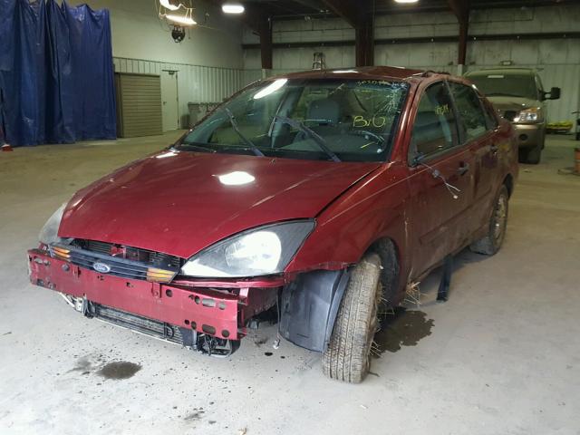 1FAHP34354W159397 - 2004 FORD FOCUS SE C RED photo 2