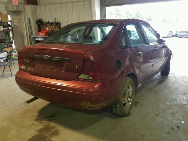 1FAHP34354W159397 - 2004 FORD FOCUS SE C RED photo 4