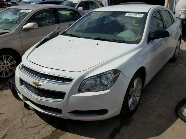 1G1ZB5E11BF315043 - 2011 CHEVROLET MALIBU LS თეთრი ფოტო 2