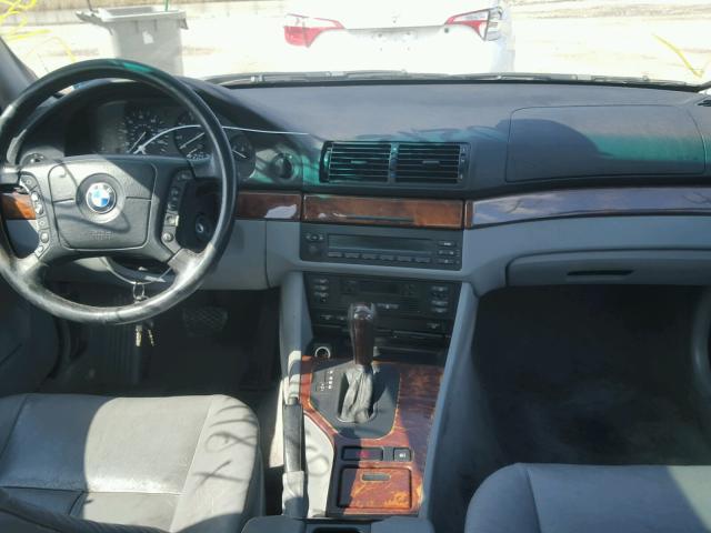 WBADM6345YGU15290 - 2000 BMW 528 I AUTO GRAY photo 9