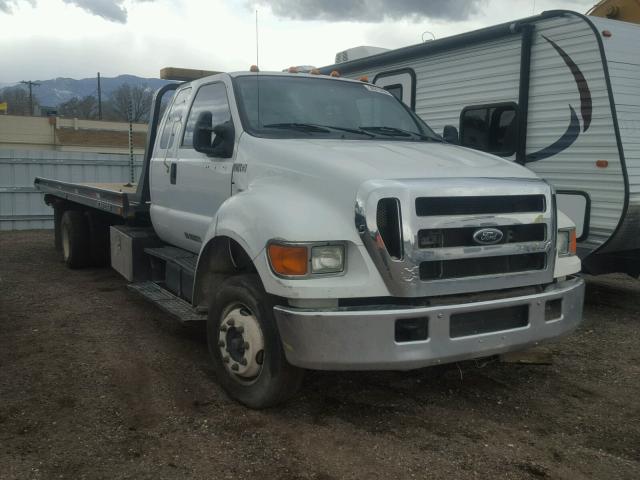 3FRNX65334V588211 - 2004 FORD F650 SUPER WHITE photo 1