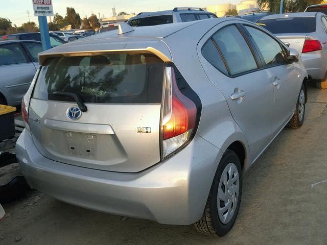 JTDKDTB36G1136126 - 2016 TOYOTA PRIUS C SILVER photo 4